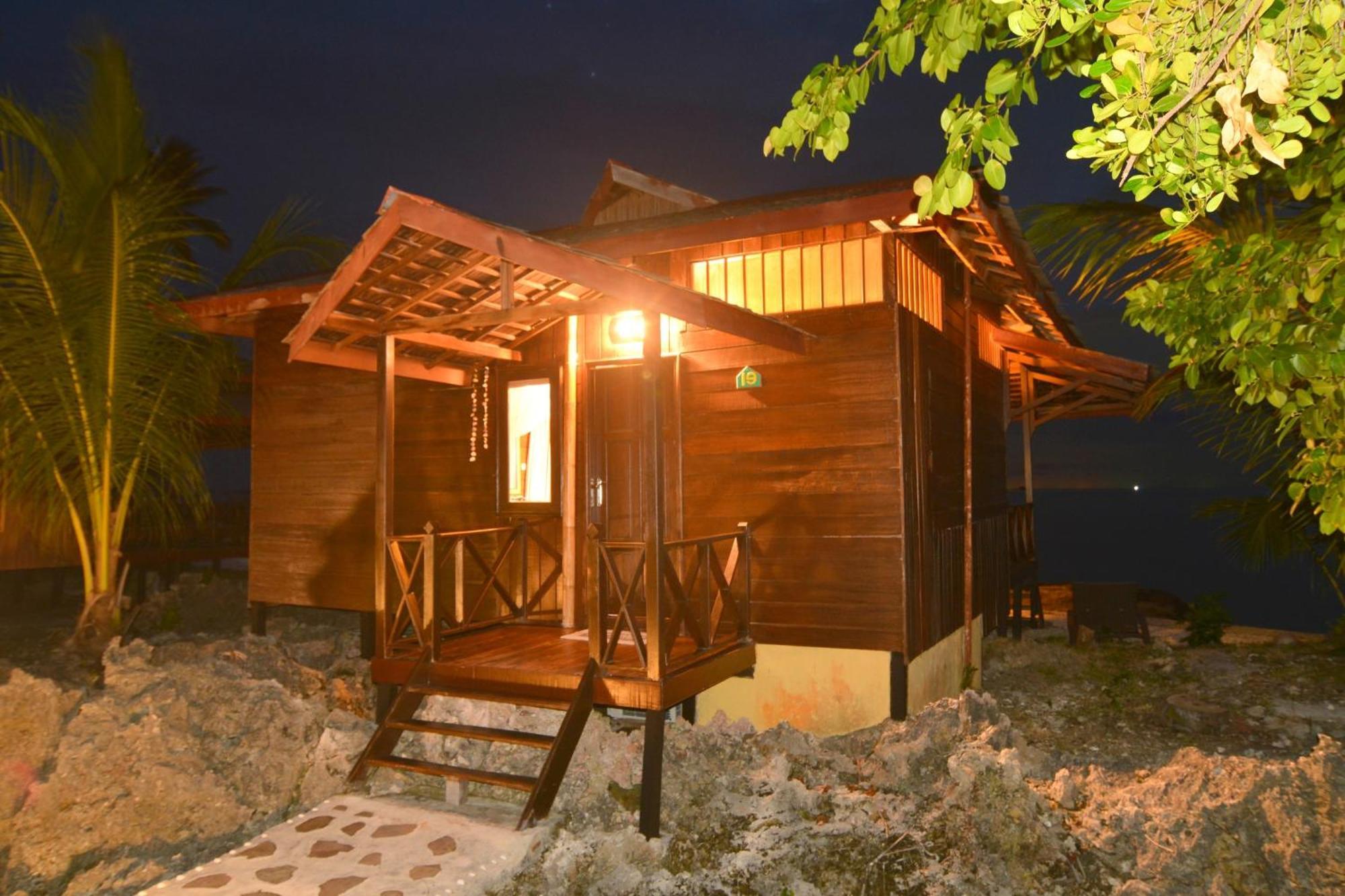 Nunukan Island Resort Maratua Island Eksteriør bilde