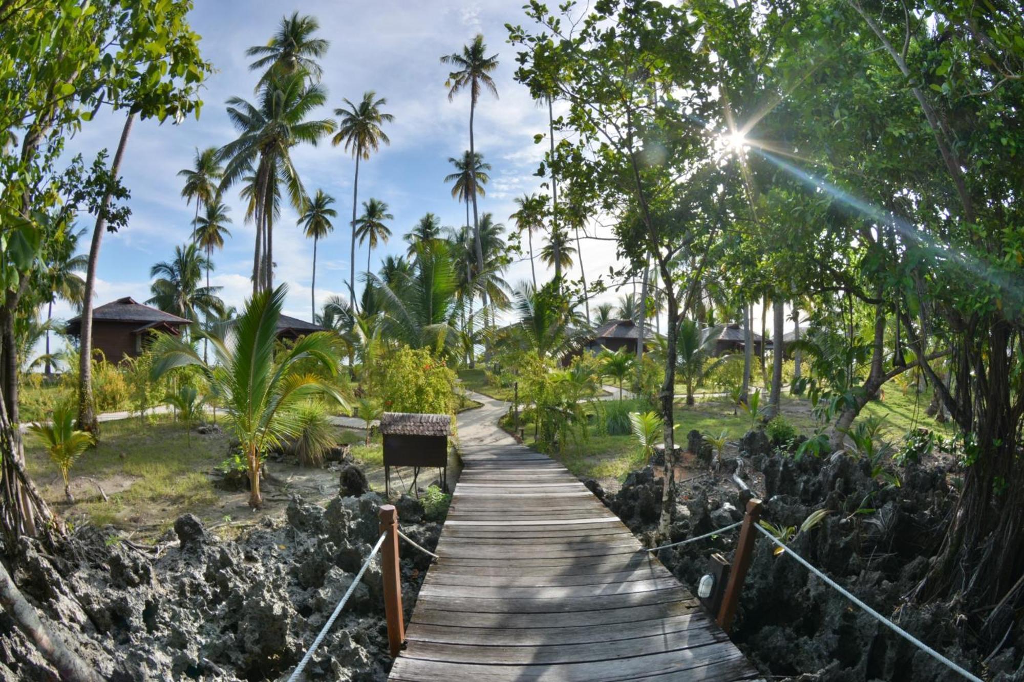 Nunukan Island Resort Maratua Island Eksteriør bilde