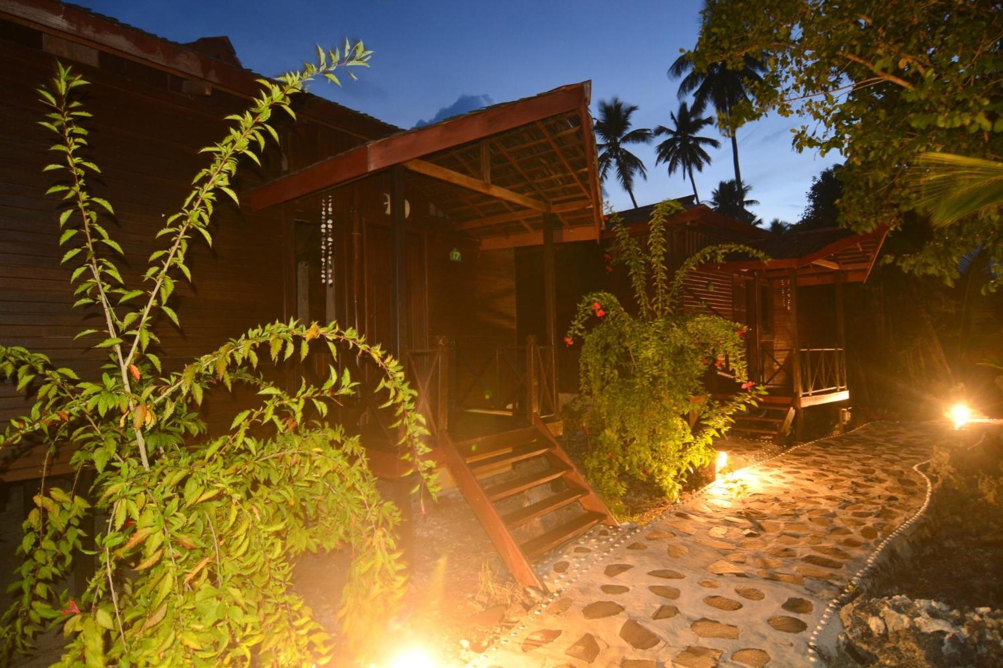 Nunukan Island Resort Maratua Island Eksteriør bilde