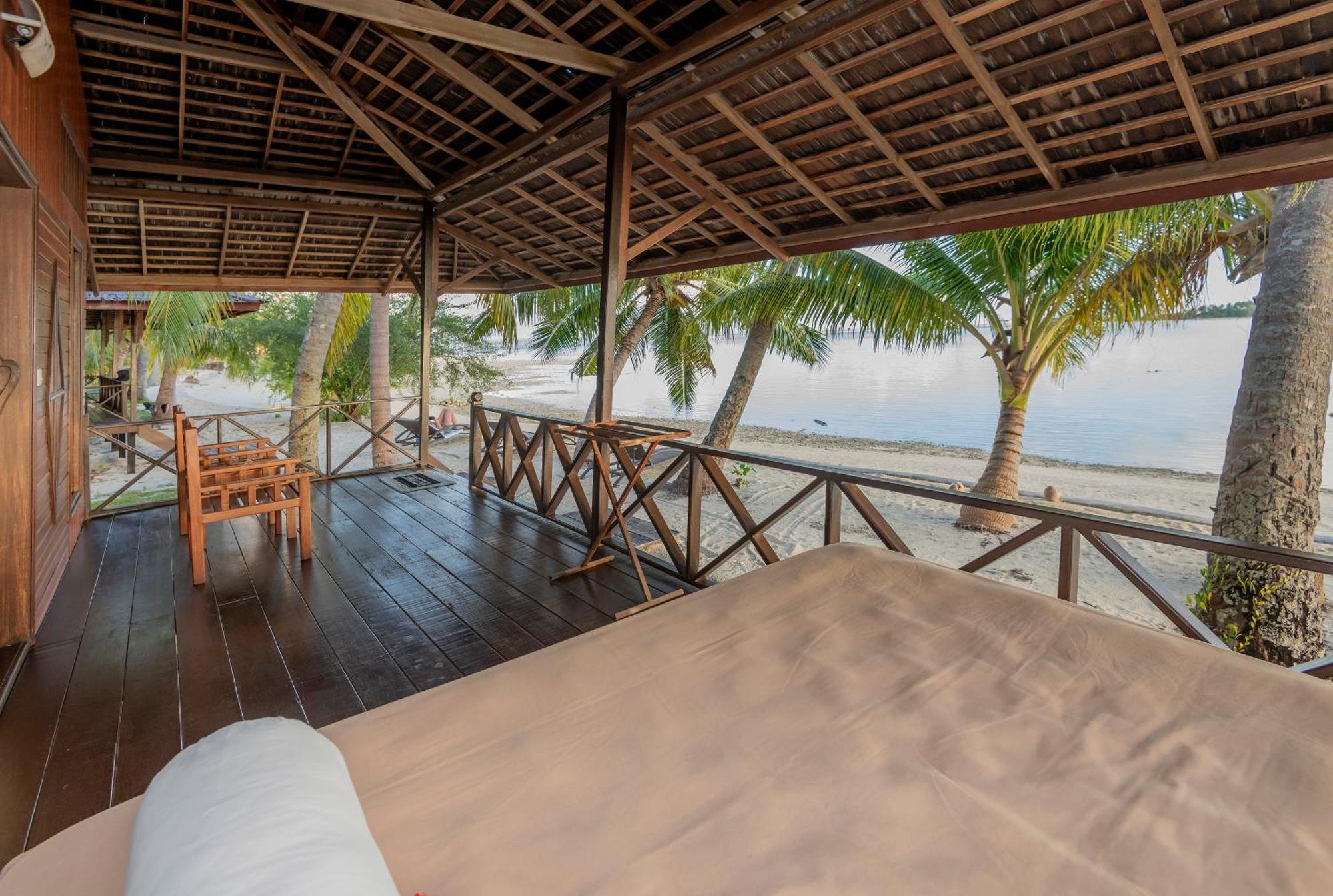 Nunukan Island Resort Maratua Island Eksteriør bilde